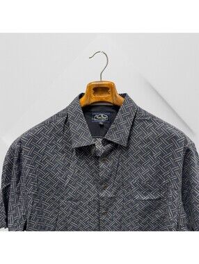 Nat Nast Luxury  Originals Shirt Men’s XL 70% Silk  Short Sleeve Button Down